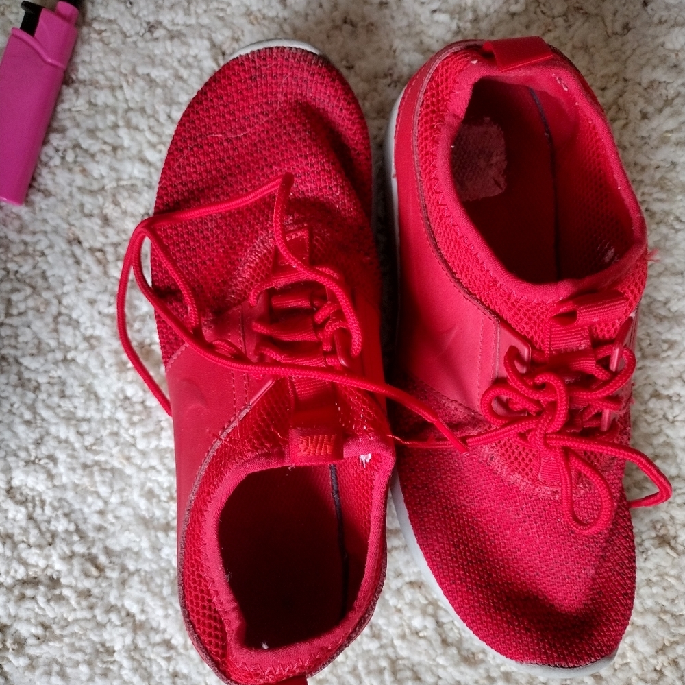 Nike shoes